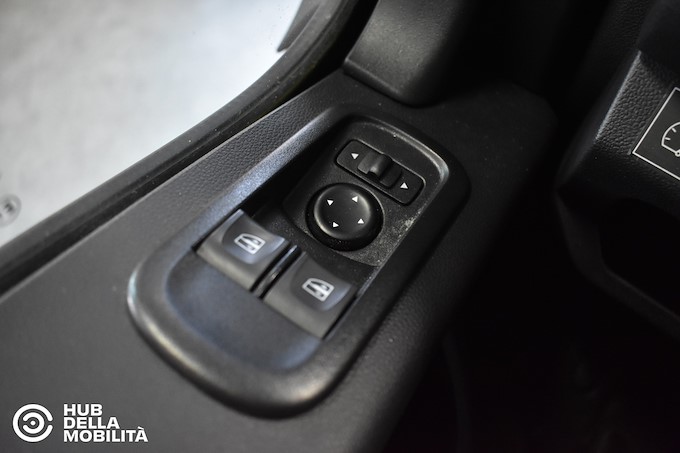 RENAULT Master T35 2.3 dCi 135 PL-TM Furgone Start